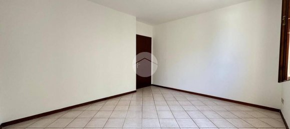 Apartamento T2 em Curtatone, Italy N.º 322972 10