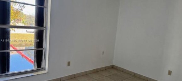 2 dormitorios propiedad comercial en alquiler en Miami, Miami-Dade, Florida, USA № 615417 6