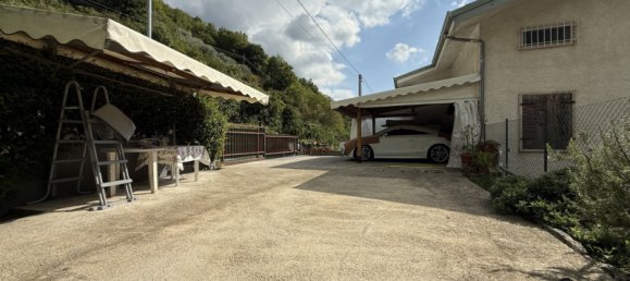 2-Zimmer Haus in Badia Calavena, Italy, Nr. 377373 3