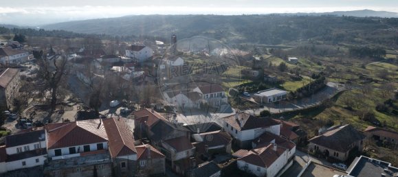 9 bedrooms Building in Penedono, Portugal No. 83186 11