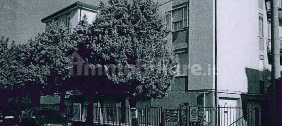 45m² Garage in Padua, Italy No. 221944 4