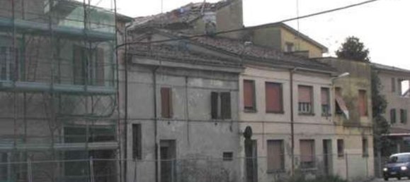 6غرفة منزل في Novi di Modena, Italy رقم 98104 6