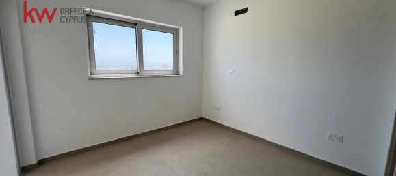 Квартира с 2 спальнями в Ларнака, Кипр № 175023 6