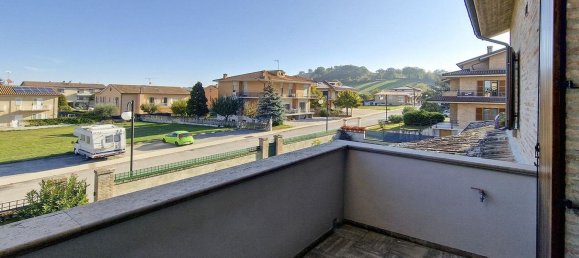 11-salle Maison à Servigliano, Italy No. 166573 18