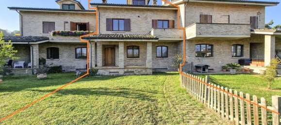 11-salle Maison à Servigliano, Italy No. 166573 2