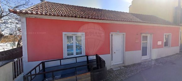 2 bedrooms House in Sintra, Portugal No. 50531 2