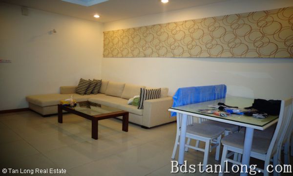 Квартира с 2 спальнями в Бадинь, Вьетнам № 6576