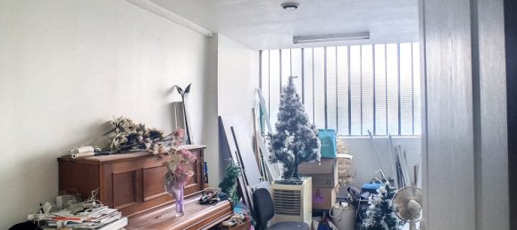 1 bedroom Building in Chatillon-Coligny, France No. 212279 12