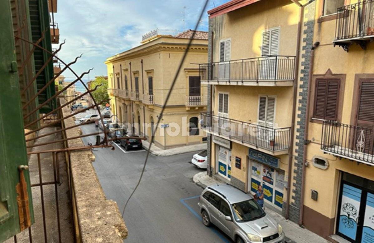 Apartamento T5 em Sant'Agata di Militello, Italy N.º 38256