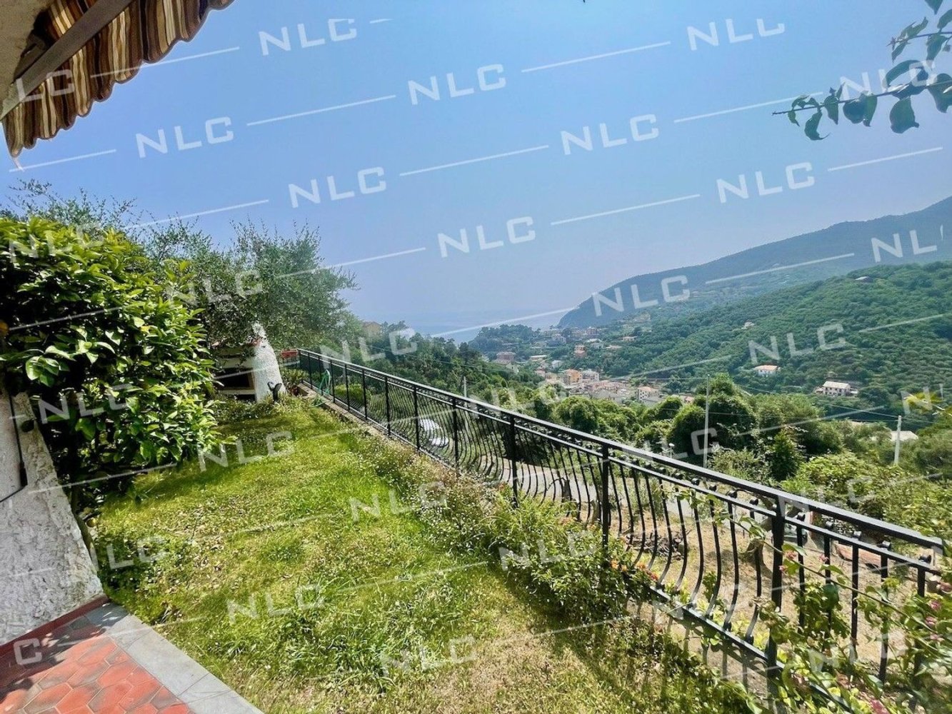 4 غرف نوم شقة في Moneglia, Italy رقم 352324