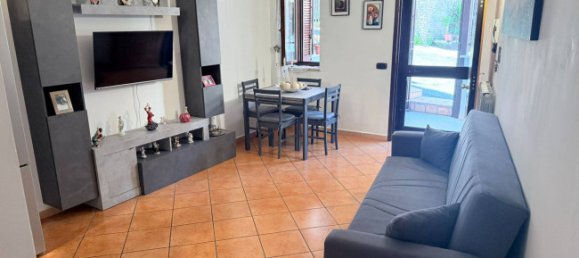 2 bedrooms Apartment in Sant'Angelo Romano, Italy No. 360465 8