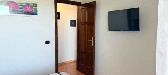 2 bedrooms Apartment in Sant'Angelo Romano, Italy No. 360465 18