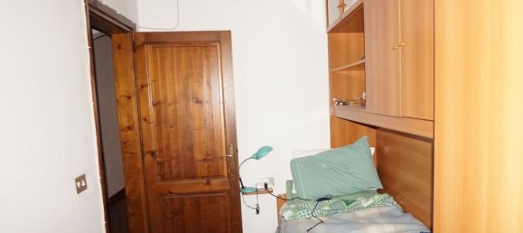 3 bedrooms Apartment in Florence, Italy No. 378052 23