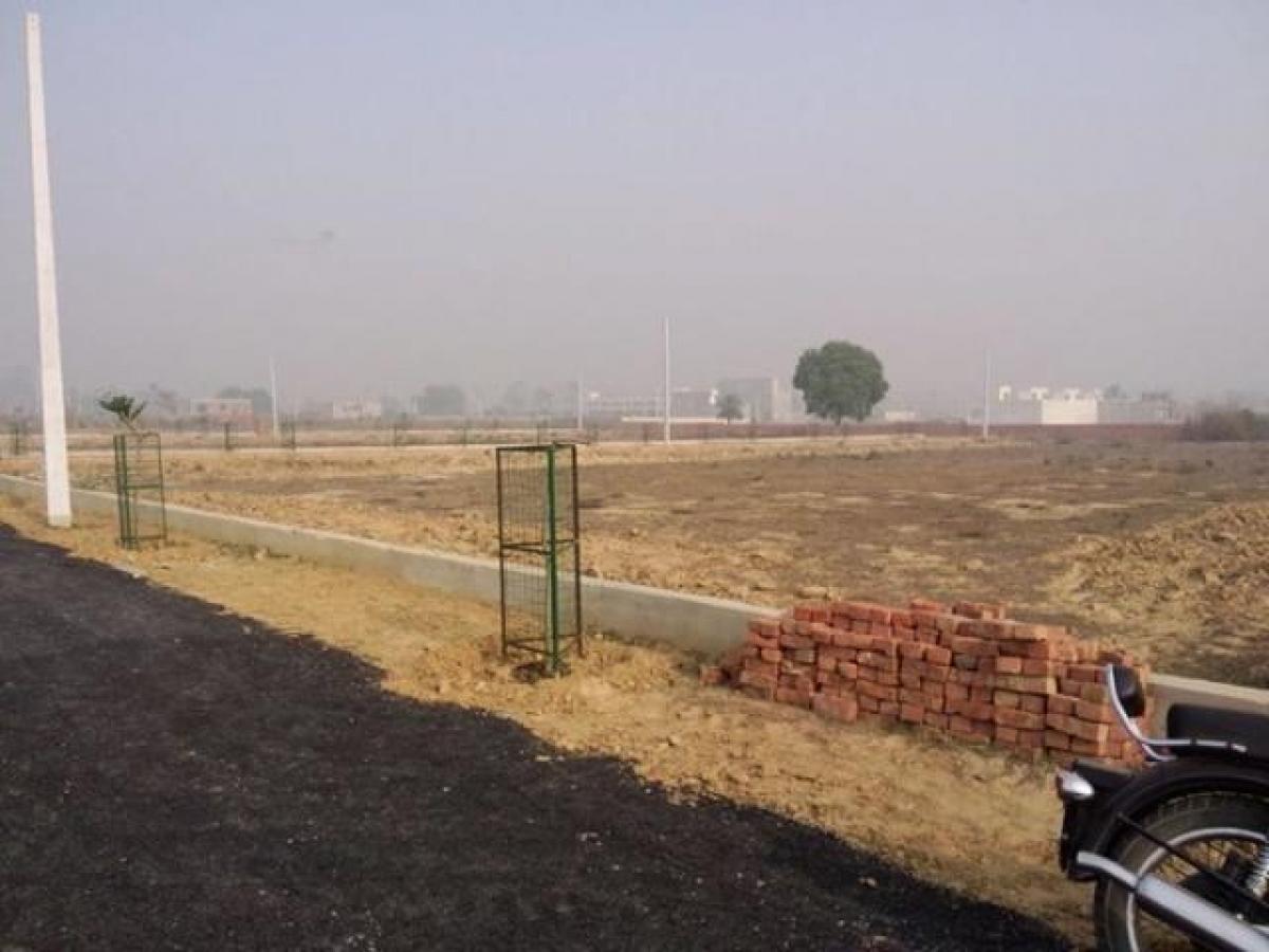 Grundstück in Lucknow, India, Nr. 34704