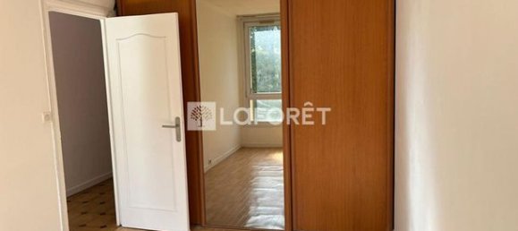 Apartamento de 2 dormitorios en Livry-Gargan, France No. 311267 5