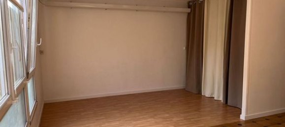 Apartamento de 2 dormitorios en Livry-Gargan, France No. 311267 2