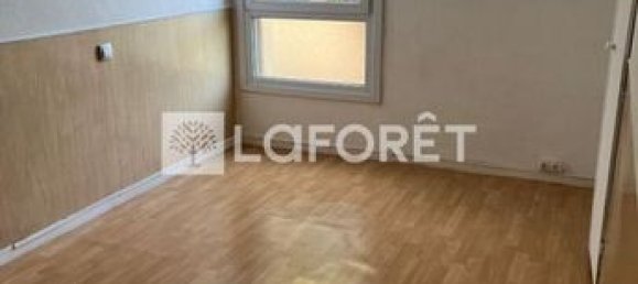 Apartamento de 2 dormitorios en Livry-Gargan, France No. 311267 6