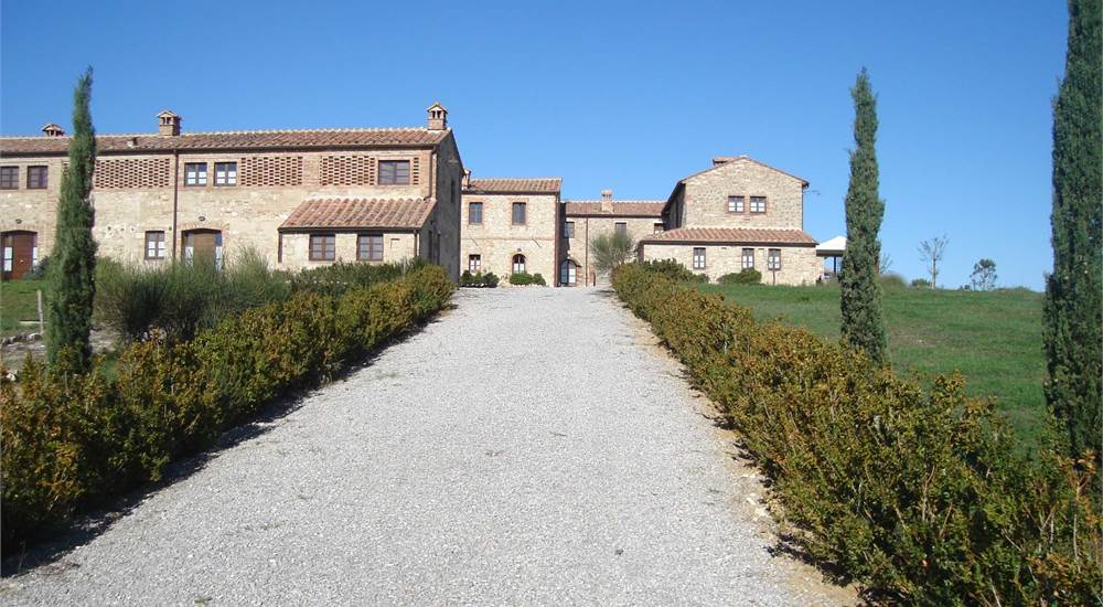 5 rooms Apartment in Asciano, Italy No. 91395