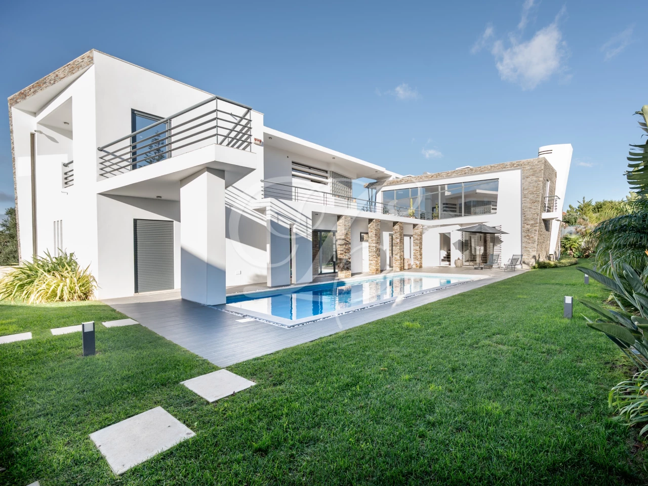 4 bedrooms House in Cascais, Portugal No. 120216