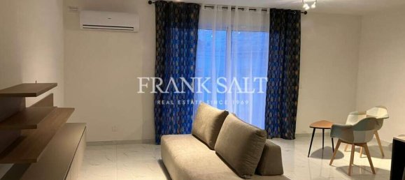 2 bedrooms Apartment in Gzira, Malta No. 10942 3