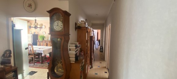 3 bedrooms Apartment in Amiens, France No. 76037 11