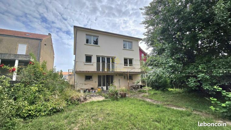 5 Schlafzimmer Haus in Hettange-Grande, France, Nr. 305554