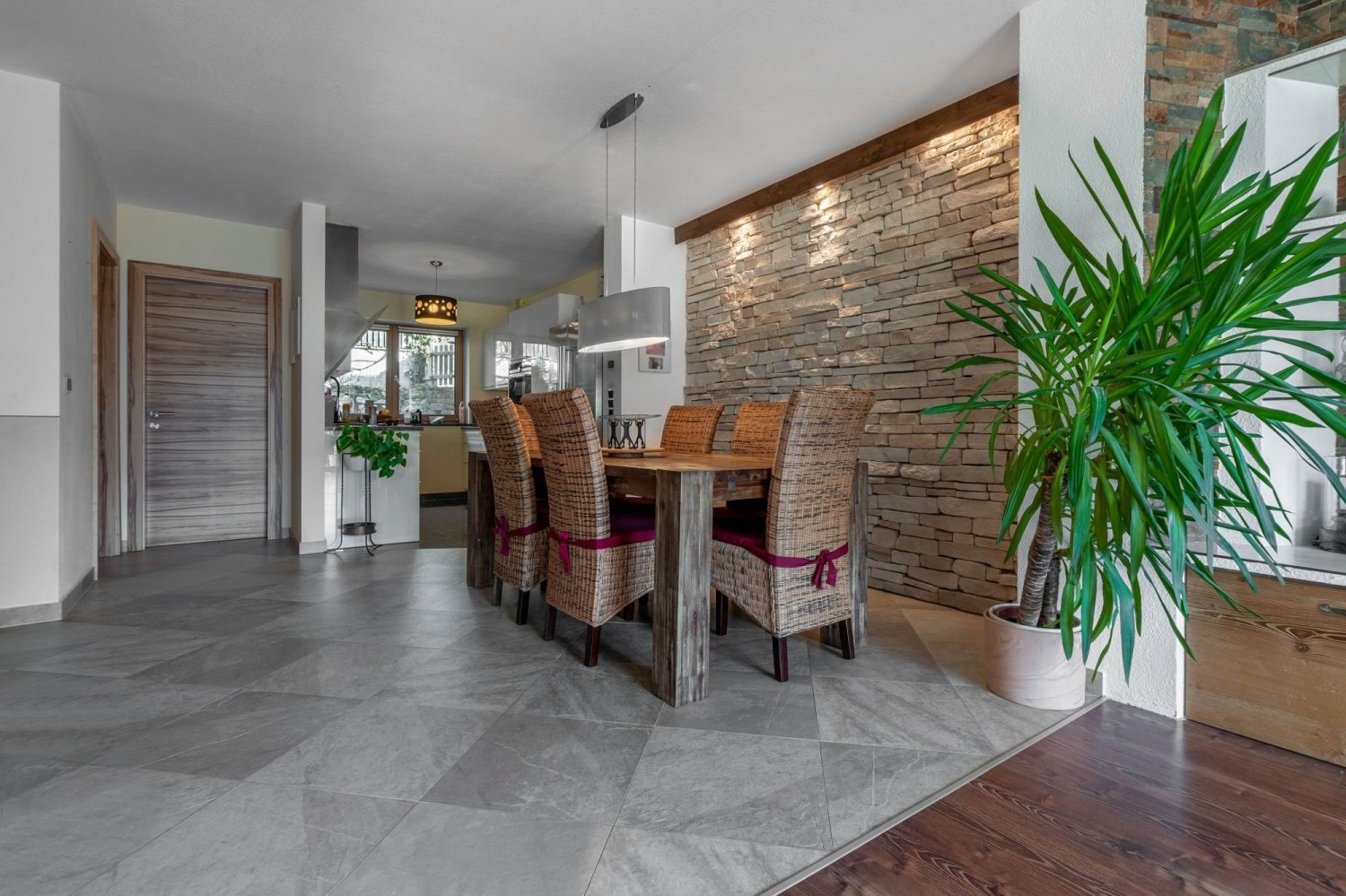 5 rooms Townhouse in Brixen im Thale, Austria No. 40279