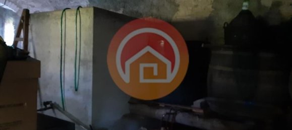 3 rooms House in Gallicano, Italy No. 161277 13