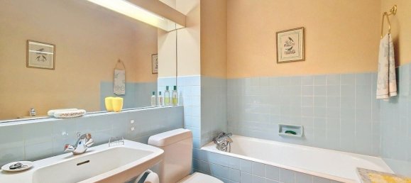 Apartamento de 3 dormitorios en Tours, France No. 157493 30