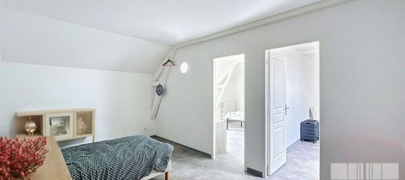 11 bedrooms House in Mayenne, France No. 315970 9