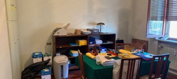 5 rooms Apartment in Piacenza, Italy No. 283446 12