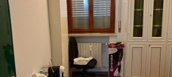 5 rooms Apartment in Piacenza, Italy No. 283446 7