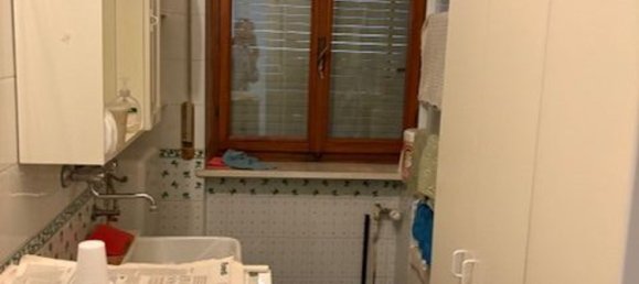 5 rooms Apartment in Piacenza, Italy No. 283446 8
