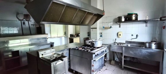 400m² Commercial property in Amelia, Italy No. 372131 15