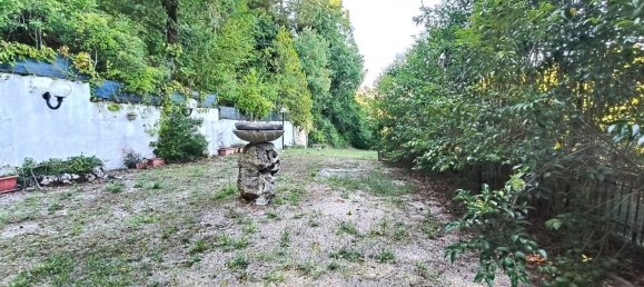 400m² Commercial property in Amelia, Italy No. 372131 13