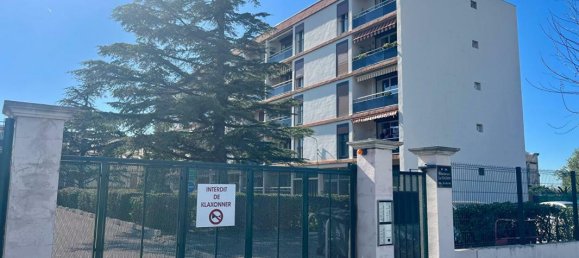 1 bedroom Apartment in Marseille, France No. 286825 9