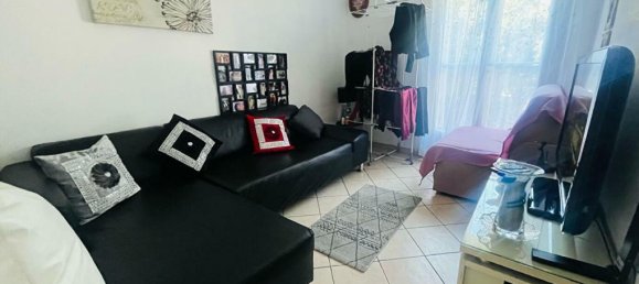 1 bedroom Apartment in Marseille, France No. 286825 3