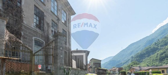 10 rooms House in Breno, Italy No. 234403 2