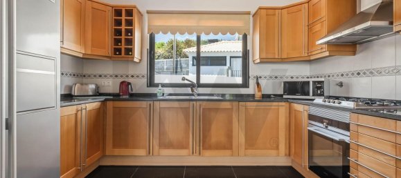 3 Schlafzimmer Villa in Calheta, Portugal, Nr. 256596 8