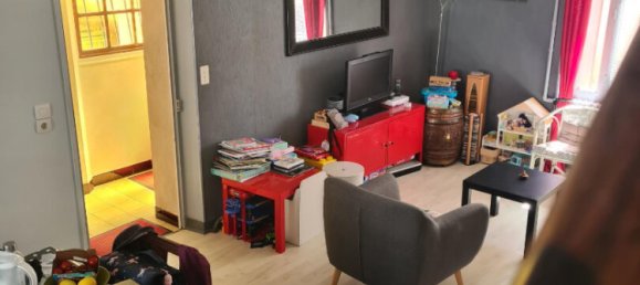 Casa de 3 dormitorios en Mer, France No. 82137 11