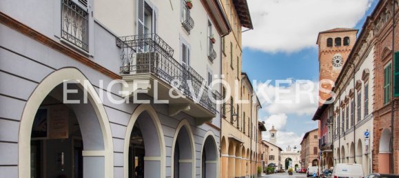 2غرفة شقة في Cherasco, Italy رقم 109154 8