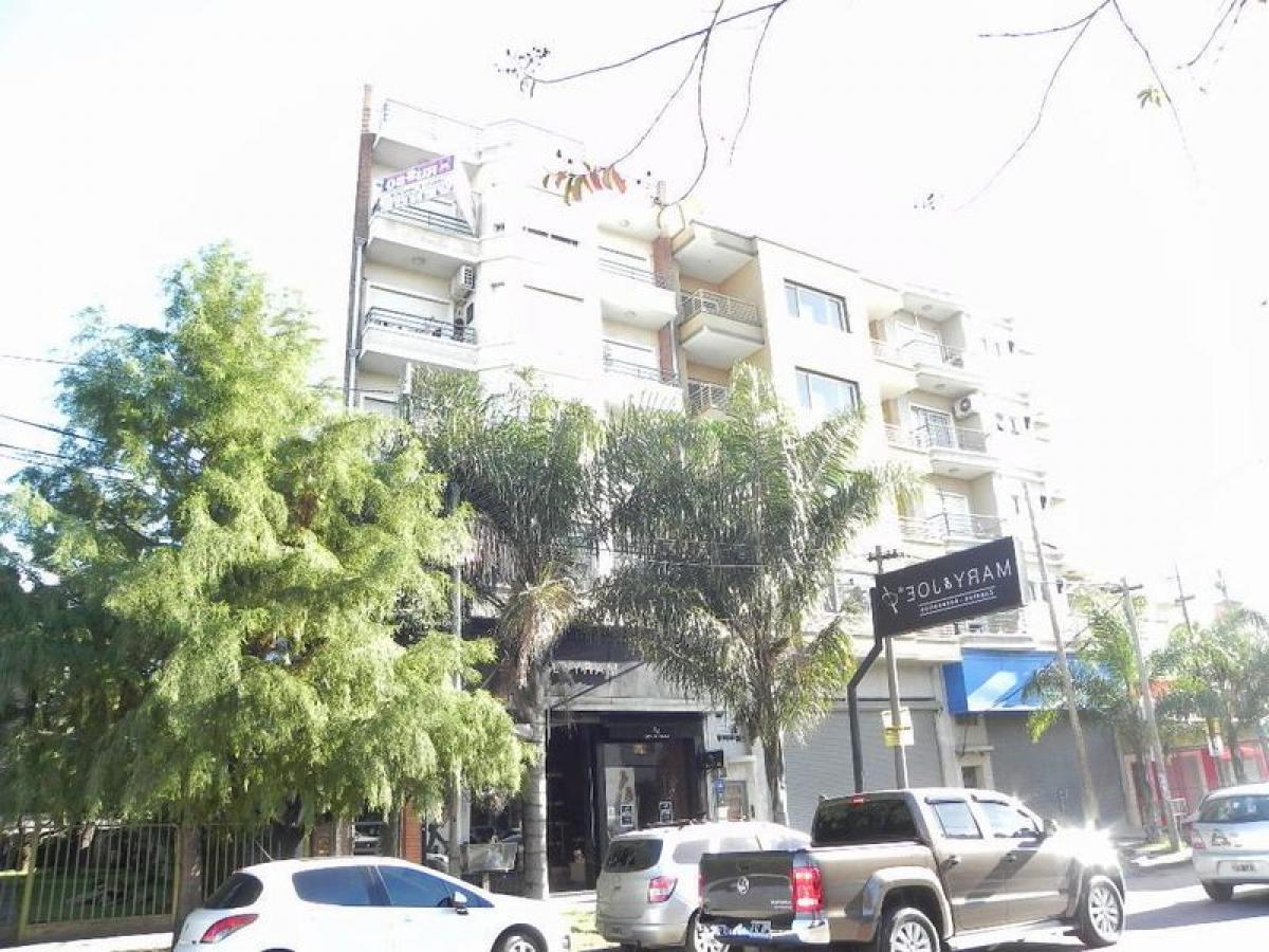 Studio in Bermudez, Argentina No. 4530