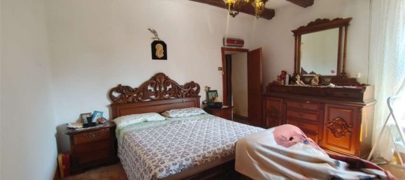 21 room House in Giano dell'Umbria, Italy No. 309047 20