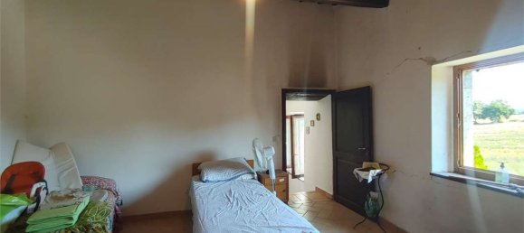 21 room House in Giano dell'Umbria, Italy No. 309047 24