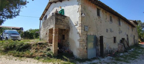21 room House in Giano dell'Umbria, Italy No. 309047 2