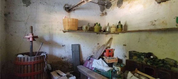 21 room House in Giano dell'Umbria, Italy No. 309047 32