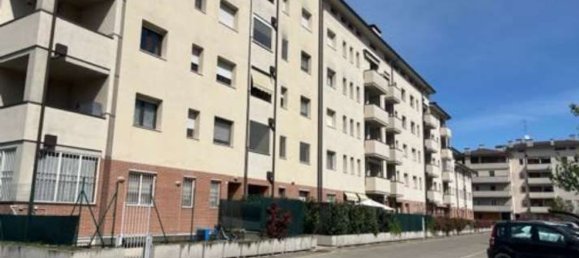 Apartamento de 7 habitaciónes en Imola, Italy No. 280490 2
