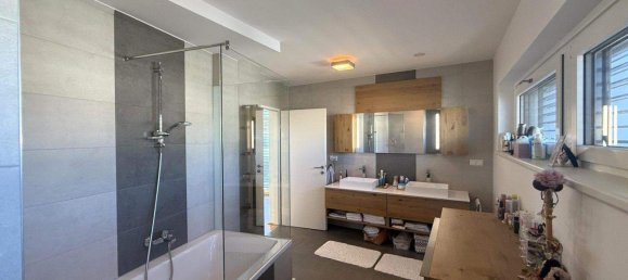 6-salle Villa à Gross-Enzersdorf, Austria No. 255436 17