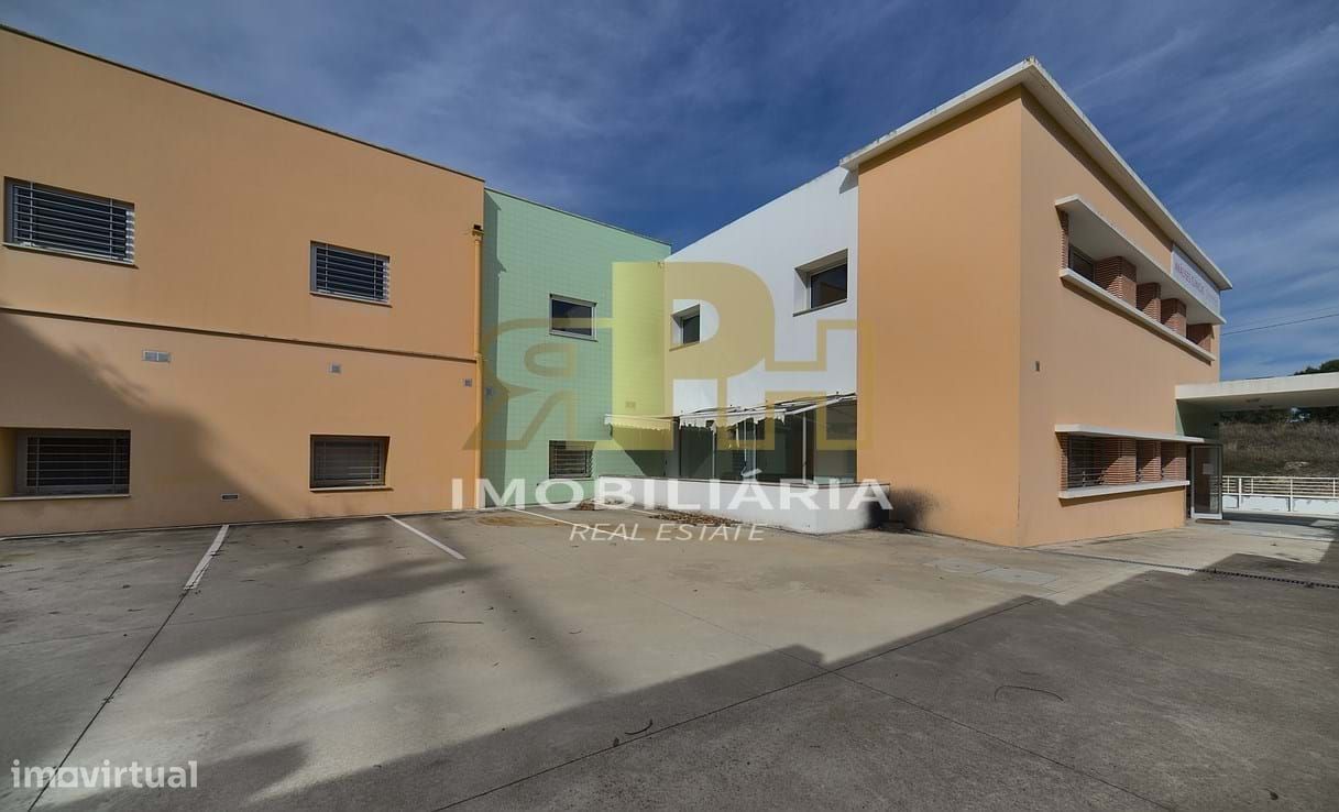 9 bedrooms Building in Vale de Santarem, Portugal No. 304437