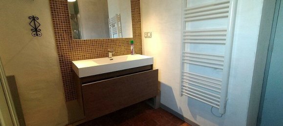 Adosado de 3 dormitorios en Mayenne, France No. 357607 4